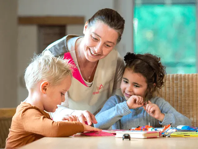 Garde d'enfants de plus de 3 ans : une solution pour les familles